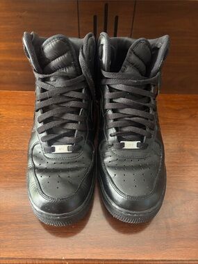 Nike Men’s Black High-Top Sneakers with Leather Upper Air Force 1